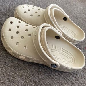 LIKE NEW- Beige Crocs. Size M6 / W8.